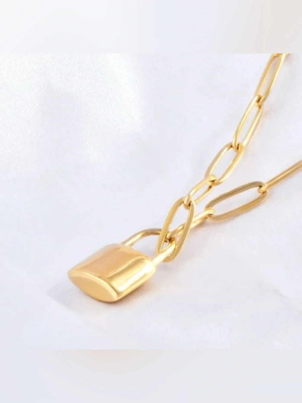 Gold Plated Stainless Steel Lock Pendant Necklace – Minimalist Statement Chain